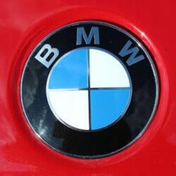 BMW Új Embléma Bélyeg Bmw 2 Pin Maszk-fedél F06 F12 F13 51147057794 Hiba