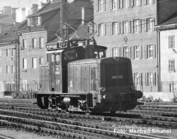 Piko Електрически маневрен локомотив със звук Rh 1067 grün ÖBB III (21048)