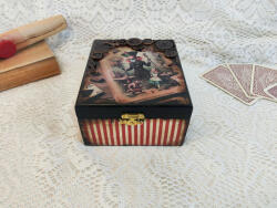 DecoVintage Set cutie si suporturi pahare- Alice in Tara Minunilor (C597)