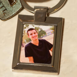 NagyAjándék Fényképes fém kulcstartó - nagyajandek - 1 890 Ft