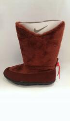 Nike Téli hótaposó cipő Nike Női bélelt 36, 5-es méret (472779-200)