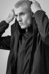 EA7 EA7, Cipzáros dzseki logómintával a mellrészen, Tengerészkék, L (8NPB22-PNGRZ-1562-L)