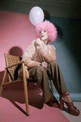  Afro paróka, világos rózsaszín (PER5-081J)