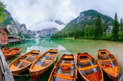  Öntapadó és mosható falfestmény Natura158 Hajók a tavon, 250 x 150 cm