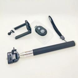  Szelfibot telefontartóval és távirányítóval (SS-XTGP211)