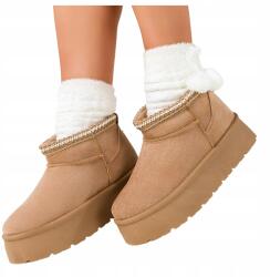 Casu Hótaposó Mukluki Női Bézs Futó Platform Bebújós R 41 (7089660000417)