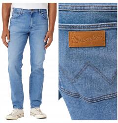 Wrangler Férfi egyenes szárú farmernadrág Wrangler River 32/34 (5401019213484)