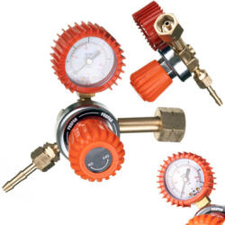 Technic Propán-bután lpg gázpalack reduktor nyomásmérővel - takaritogep - 7 790 Ft