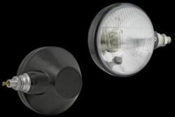 WESEM RE. 44010 Traktor komplett fényszóró kerek fémházzal. R2, -es izzóval szerelhető. Jobb oldal. Alsó csavaros (M18x1, 5mm) felfogatással. Helyzetjelzős kivitel. Teljes méret: 161x182x115mm (RE.44010) - 