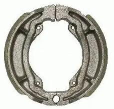 Power Force SZCZĘKI HAMULCOWE SUZUKI CP50 / CARNA Fékpofák Power Force Futómű és fék alkatrészek Fékpofák (dobfék)