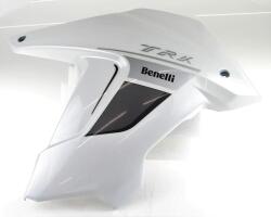 Benelli 65633P16004Z jobb oldali fehér burkolat Benelli Vázak, idomok, kiegészítők Idomok, burkolat elemek