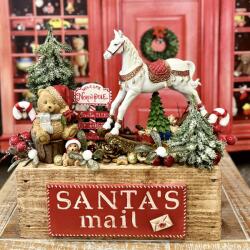 Kreativ Karácsonyi asztali dísz hintalovas