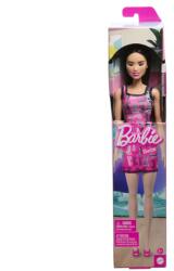 Mattel Papusa Barbie Mattel HRH10 - Barbie cu par negru, rochie roz cu imprimeu logo si pantofi (HRH10) Papusa Barbie