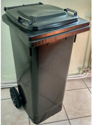  Kuka 80 literes kerekes műanyag