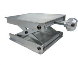 Green Liner emelő platform keresztlézerhez (GLEP)