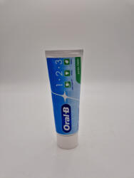 Oral-B fogkrém 75 ml 1.2. 3 Extra Fresh