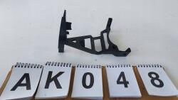 Mercedes-Benz OE Mercedes Eqb X243 Bal Első Tartókonzol