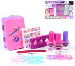 Magic Toys Nail Art: Manikűr szett bőrönddel, körömlakkokkal és kiegészítőkkel