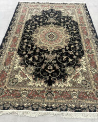 Nílus Vintage Perzsa szőnyeg (64) Tebriz Fekete-Bézs 200x300cm