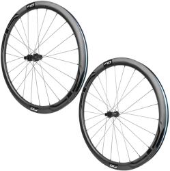 FIR FC EVO 38 LIGHT 700C országúti karbon kerékszett, Centerlock, fekete, Shimano 12 sebességes kazettához, átütőtengely 12-100 és 12-142, 38 mm profilmagasság (pár), tömeg: 1270 g, tubeless ready FIR Bic