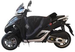 Tucano Urbano R085-N lábtakaró Piaggio 125 MP3 Yourban 2012+, 300 MP3 Yourban 2012+ (TERMOSCUD) (S. G. A. S. Anti-flap rendszer) TUCANO URBANO Vázak, idomok, kiegészítők Járműtakarók és lábvédők