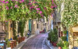 MÉDIA Öntapadó és mosható falikép Street from Athena, 250 x 200 cm (FOTOTAP9392)