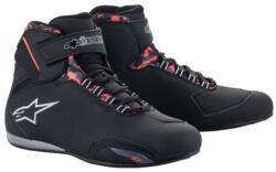 Alpinestars SEKTOR WATERPROOF csizma, fekete/piros/szürke/camo, 2025, 41-es méret (M130-475-41)
