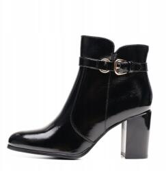 Sergio Leone Fekete Fényes Lakkozott Bakancs Tüköroszlopon Bélelt 37-ES (BT324-CZARNY-LAK)