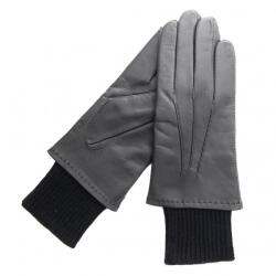 KARMA Pécsi Kesztyű Oliver