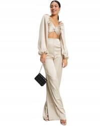  Szatén Overál Bézs Kivágott 40 L Szm L