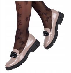 Casu Bőr Mokaszin Bézs Lakkozott Kristályokkal Lengyel Termék 36 (7089900000368)