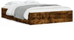 vidaXL füstös tölgyszínű szerelt fa ágykeret fiókokkal 135 x 190 cm (3207312) (3207312)