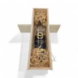 BELUGA Pachet Cadou Vodca Beluga Transatlantic 40%, 0.7L, Cutie Lemn Personalizata
