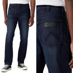 Wrangler River regular tapered 365WARM Dusky Night farmer nadrág W36 L34 (112341406)