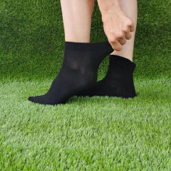 Brinor köztes szárú gumi nélküli zokni Fekete, 43-44 95079