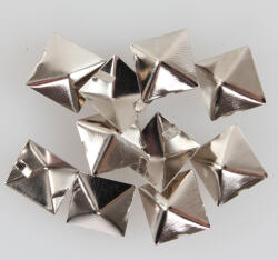 Black & metal метални пирамиди - 10pcs - CW-032