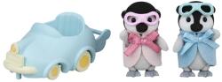 EPOCH Familia Sylvanian Copii pinguini gemeni cu o mașină de jucărie (10395695) Figurina
