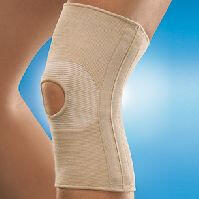 FUTURO térdizület rögzítő patellagyűrűvel classic S - L méretek (13426)