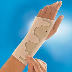 FUTURO fém sínes csuklórögzítő ortézis S (310040283)
