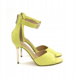 Guess Bőr Szandál (41) (579465)