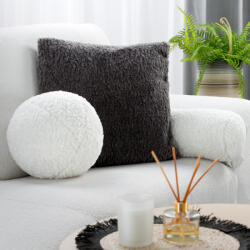 Takoy Gömb alakú díszpárna buklé típusú anyagból