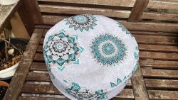  Bio tönkölybúza meditációs párna - Zöld és szürke mandalás - S