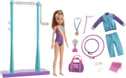 Mattel Barbie, Stacie Gimnasta, set cu papusa si accesorii Papusa Barbie