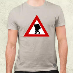 Magnolion Vigyázz Troll férfi póló (28185)