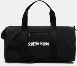 Calvin Klein táska 43 x 23 x 24 cm - fekete Univerzális méret