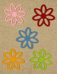 Penta collection Filcfigura - Virág áttört közepes (5 db/cs)