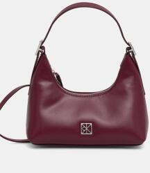 Calvin Klein bőr táska - burgundia Univerzális méret
