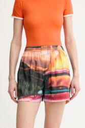 Sunnei rövidnadrág - többszínű L