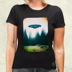 Magnolion Ritka polaroid kép UFO-ról v1 női póló (4190-N)