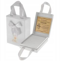 Golden Celebrity Áldozási Ajándékdoboz Masnival Gravírozás Saját Szöveggel Ajándék (Opakowanie pudełko komunijne pamiątka Torebka)